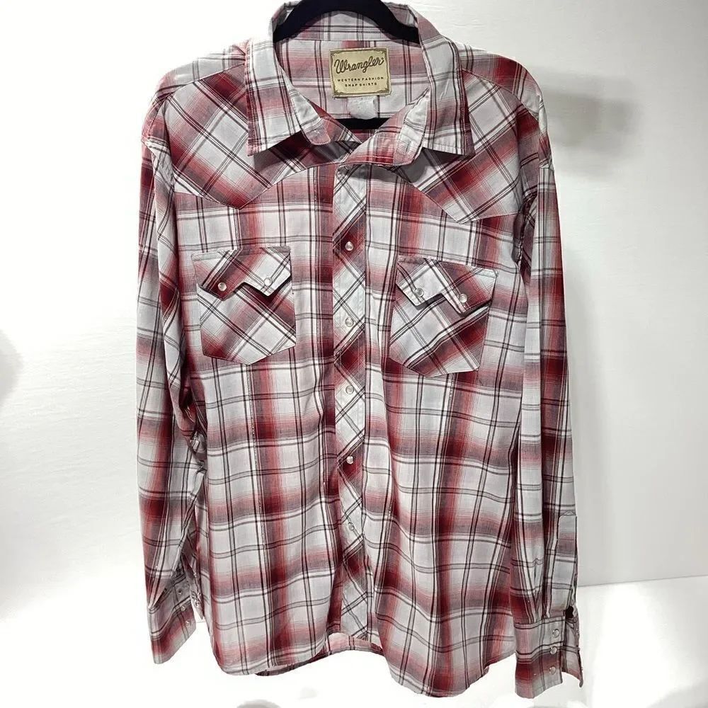 Vintage Wrangler Western Fashion Snap Shirt Pearl Snap Red Plaid Long Sleeve